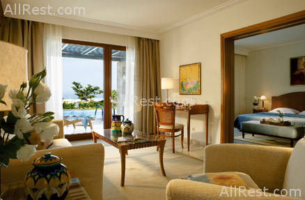 Aegean Melathron Hotel 32